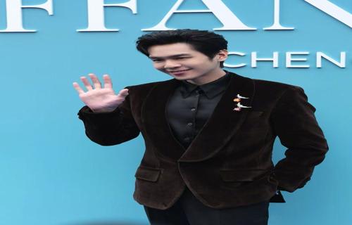张先生用自己的行动诠释着什么是真正的最美他的事迹激励着人们要关爱他人传递正能量